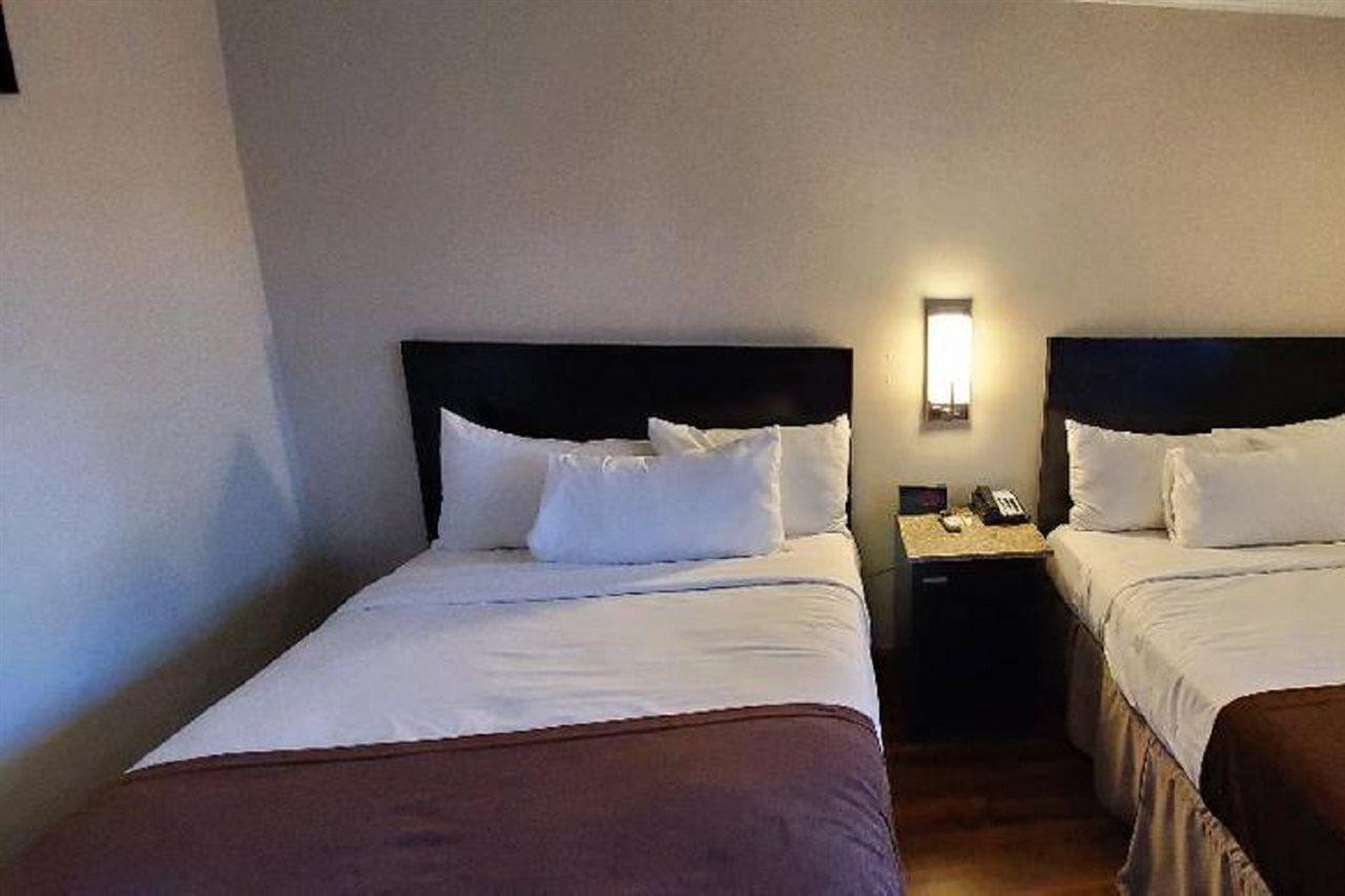 Hotel Heritage Эль-Монте Экстерьер фото