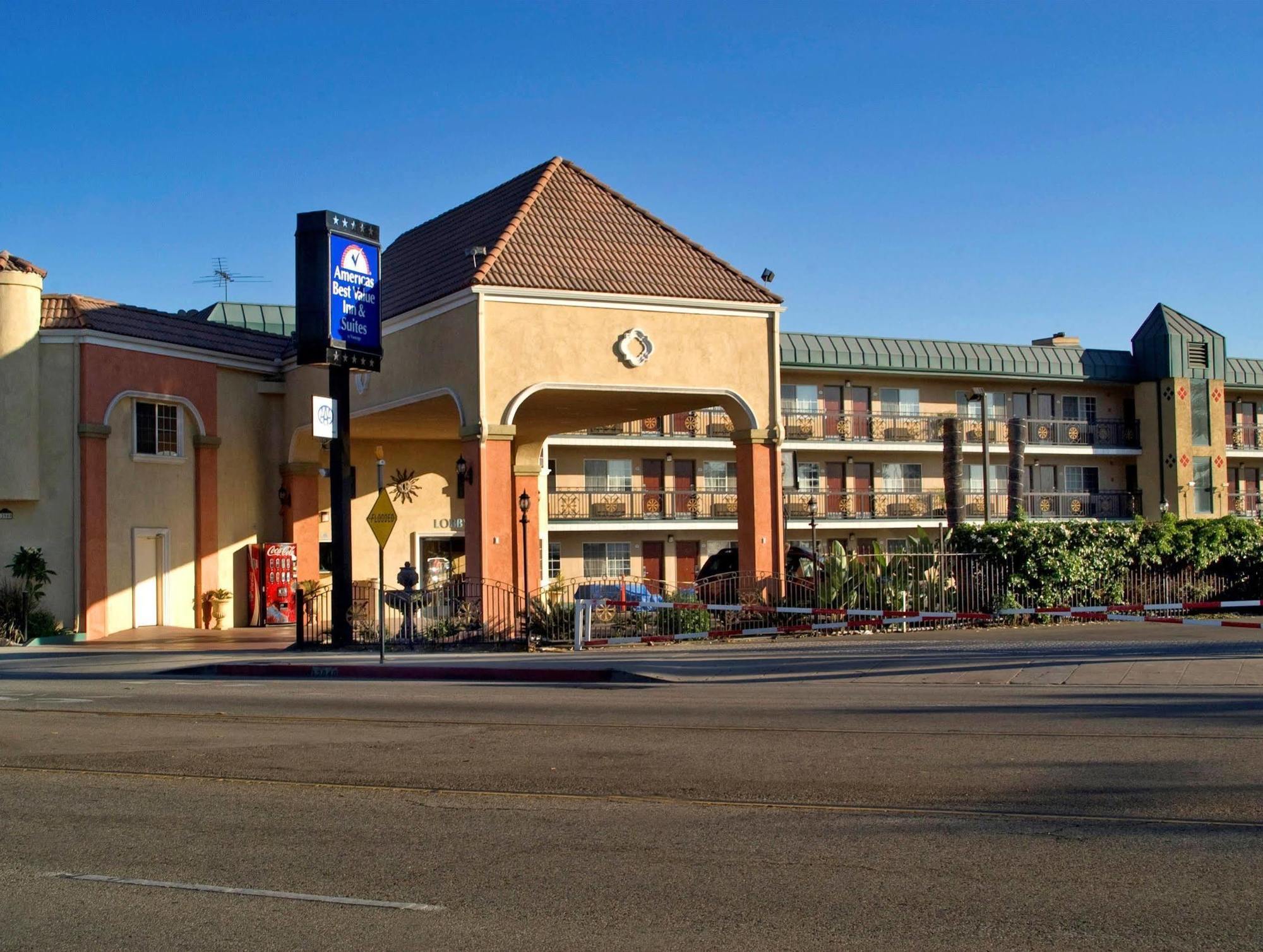 Hotel Heritage Эль-Монте Экстерьер фото